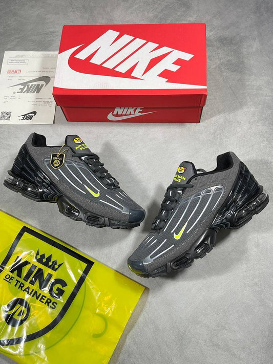 Nike Air Max Plus 3 black smoke grey yellow men’s trainers side view